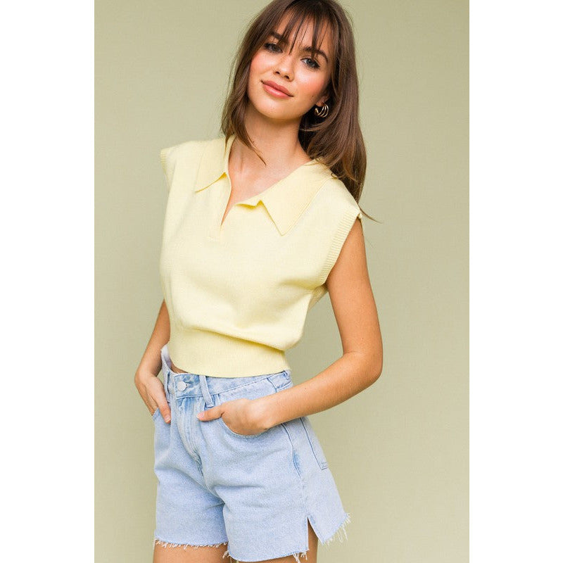 SLEEVELESS POWER SHOULDER KNIT TOP